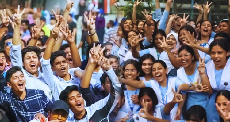 এসএসসি ও সমমানের ফল প্রকাশ, পাসের হার ৬২.২৫